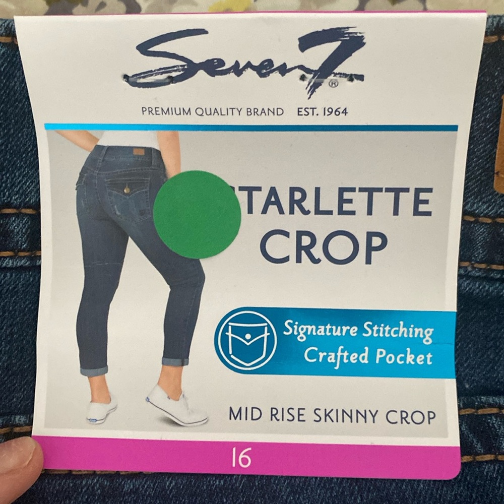 NWT Seven of all Mankind jeans Size 16 kid-rise skinny cropped